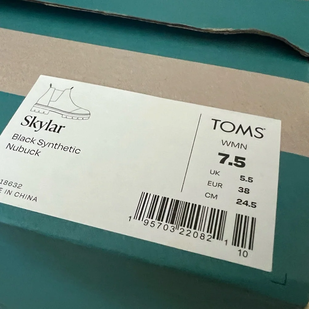TOMS Women's Skylar Boots, Size 7.5 - Picture 7 of 7